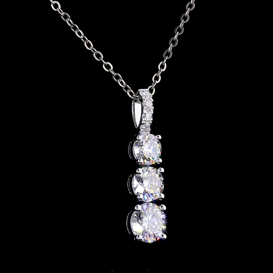 the trio | 3.25 carat graduated three stone round diamond drop pendant