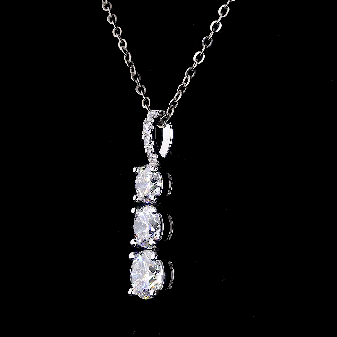 the trio | 3.25 carat graduated three stone round diamond drop pendant
