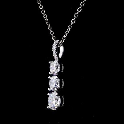 The Trio | 3.25 Carat Graduated Three Stone Round Diamond Drop Pendant