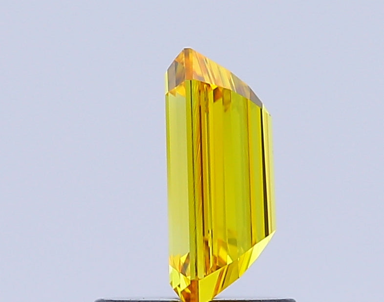 emerald 1.03 carat fancy vivid yellow vvs2  vg vg none