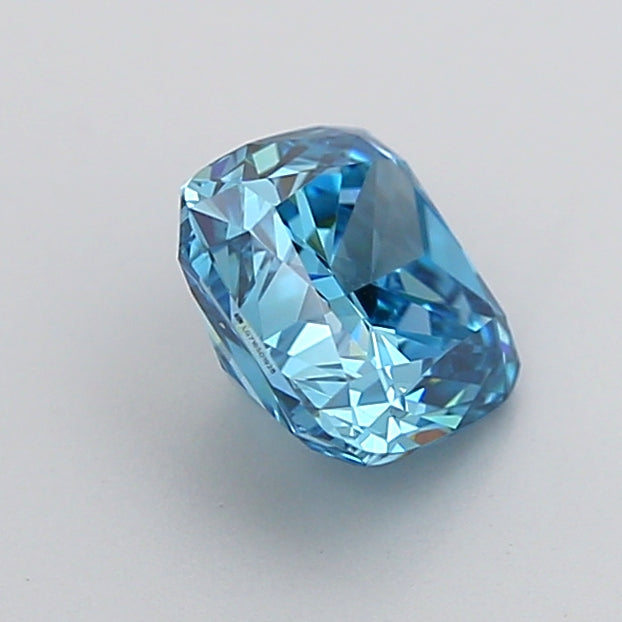 cushion 1.01 carat fancy vivid blue vvs2  ex vg none