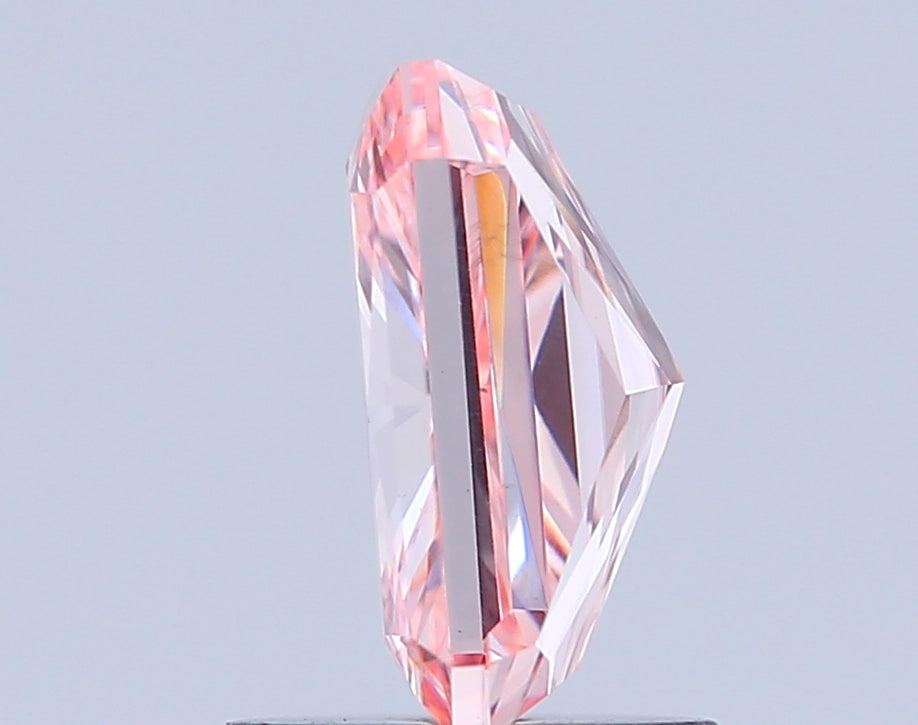 radiant 1.52 carat fancy intense pink vs1  vg vg strong