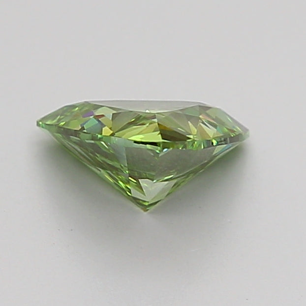 triangular 1.01 carat fancy vivid green vvs2  ex ex very slight