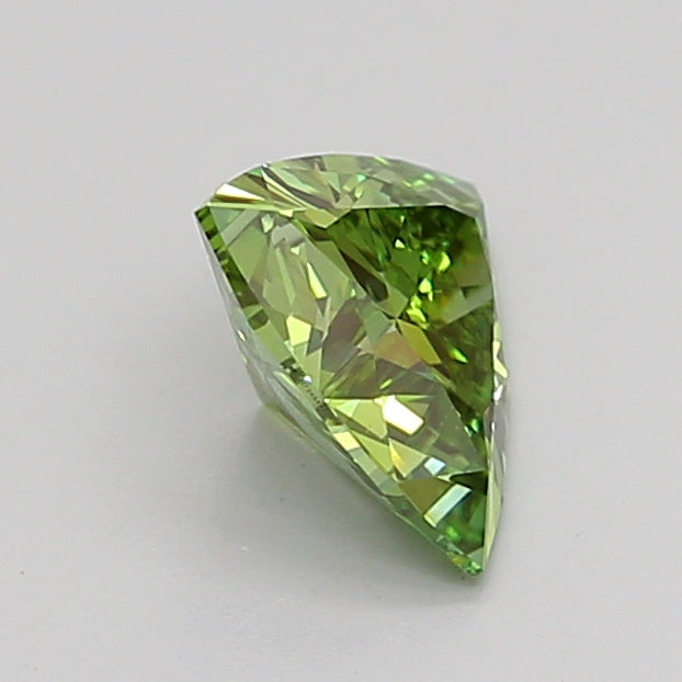triangular 1.01 carat fancy vivid green vvs2  ex ex very slight