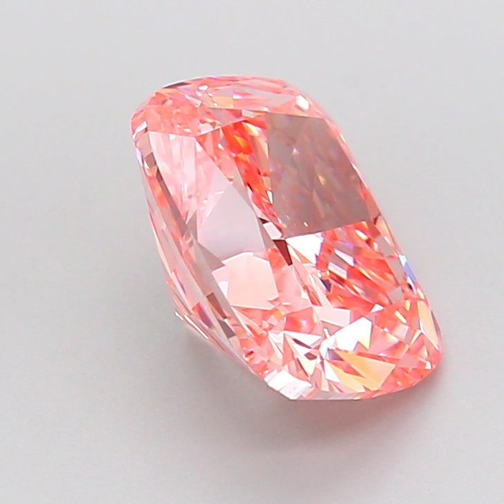 cushion 3 carat fancy vivid pink vs1  ex ex strong