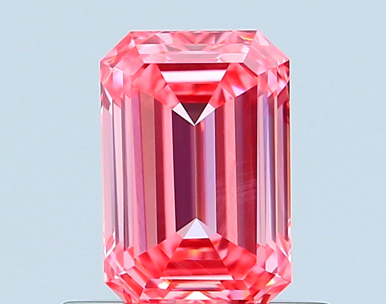 emerald 0.64 carat fancy vivid pink vvs1  vg ex slight
