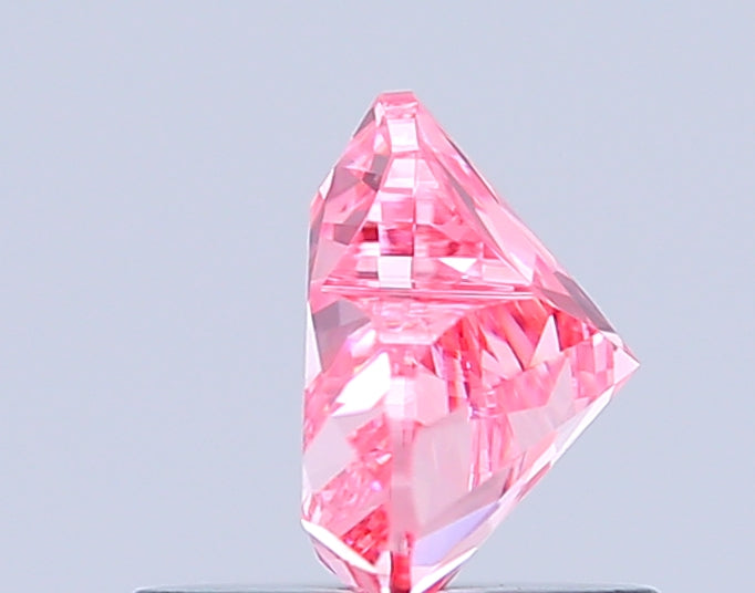 heart 0.78 carat fancy vivid pink vs1  vg vg strong