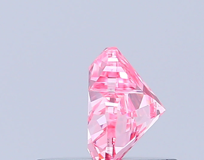 heart 0.49 carat fancy vivid pink vvs2  vg vg strong