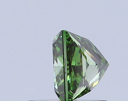 PRINCESS 1.06 CARAT FANCY VIVID GREEN VVS2  VG Good NONE