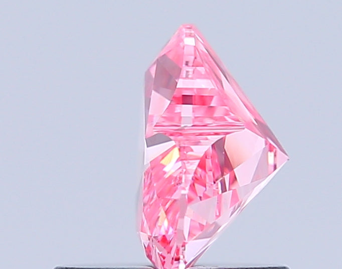 heart 0.86 carat fancy vivid pink vs1  vg vg strong