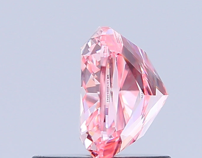 cushion 1.06 carat fancy vivid pink vs1  ex vg strong