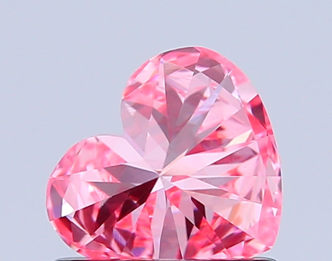 heart 0.78 carat fancy vivid pink vvs2  vg vg strong