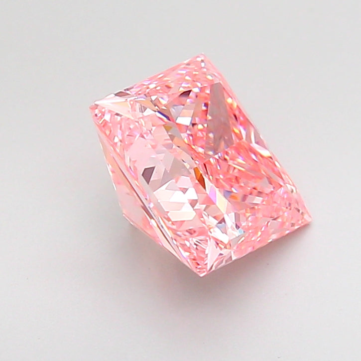 princess 2.53 carat fancy intense pink vvs2  ex ex slight