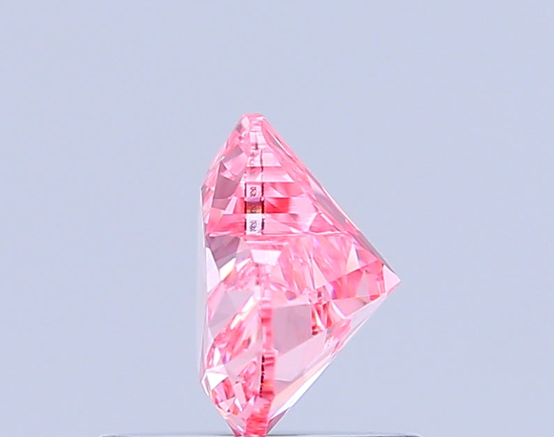 heart 0.77 carat fancy vivid pink vvs2  vg vg strong