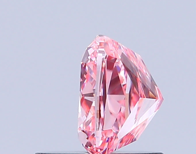 cushion 1.04 carat fancy intense pink vvs2  vg vg strong