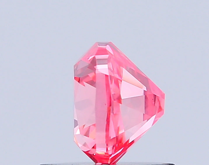 cushion 0.99 carat fancy vivid pink vs2  vg vg strong