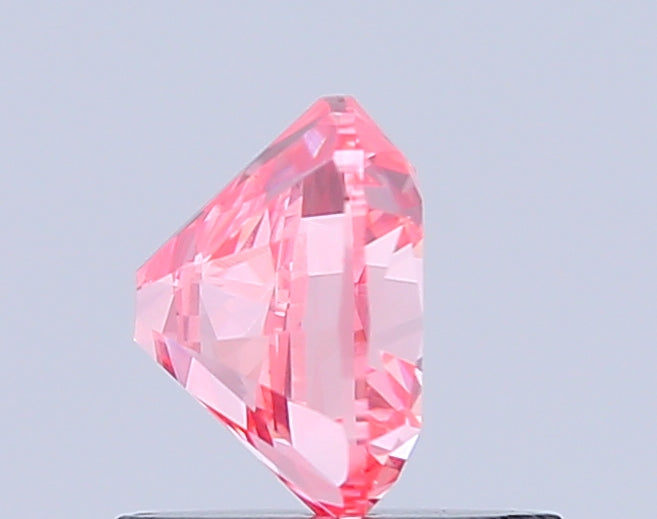 cushion 0.94 carat fancy vivid pink vvs2  vg vg strong