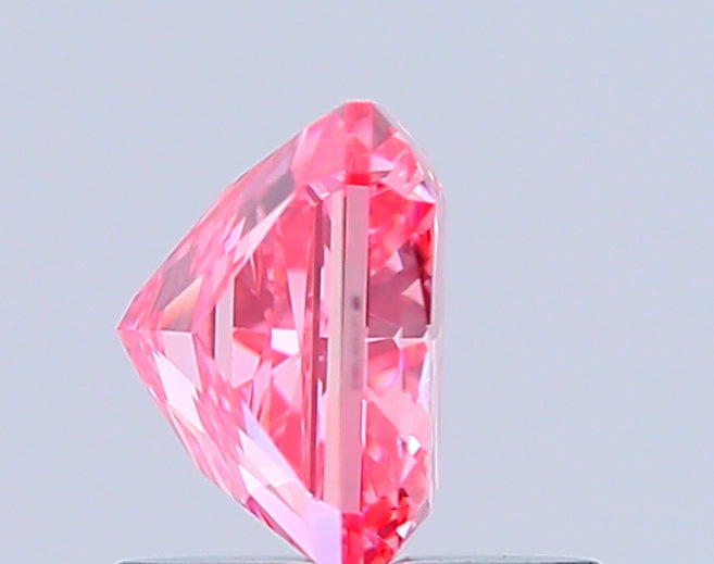radiant 1.05 carat fancy vivid pink vvs2  vg vg strong