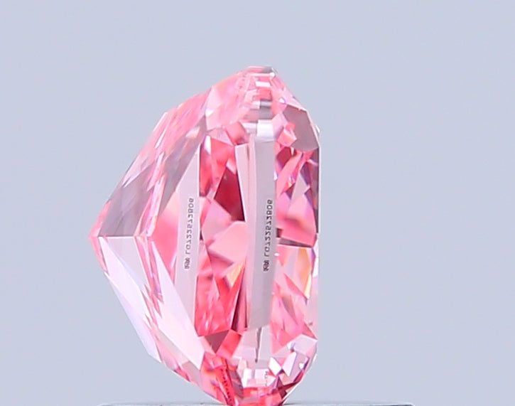 cushion 1.5 carat fancy vivid pink vvs2  vg vg strong