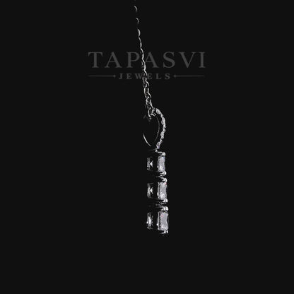The Trio | 3.25 Carat Graduated Three Stone Round Diamond Drop Pendant